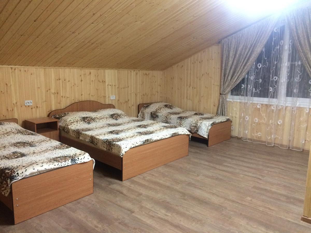 Guesthouse Tigranakert Pizunda Bagian luar foto